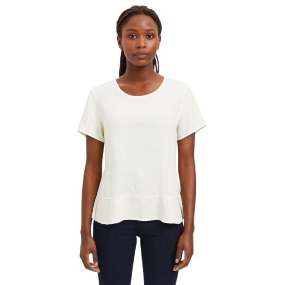 Cut Loose Small White Capped Sleeve Peplum Detail Top